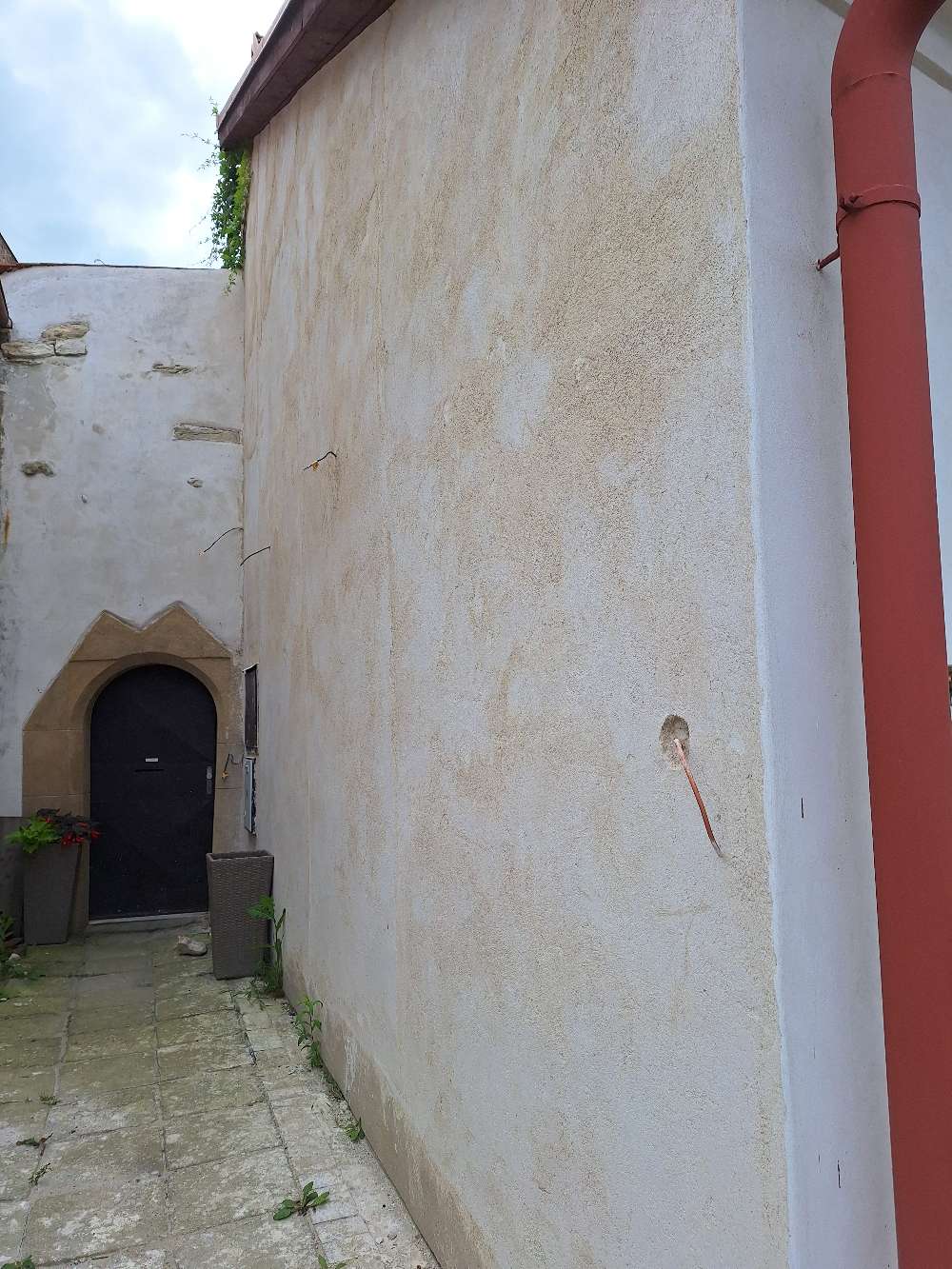 Jedna z částí hradu Buštěhrad