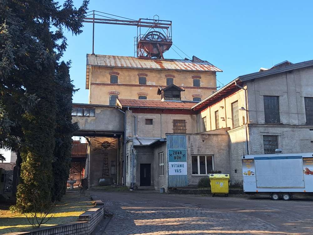 Tovární haly