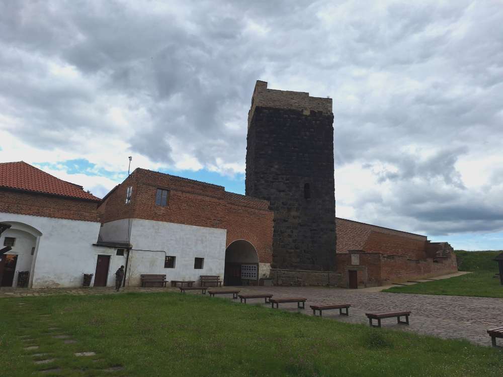 Černá věž